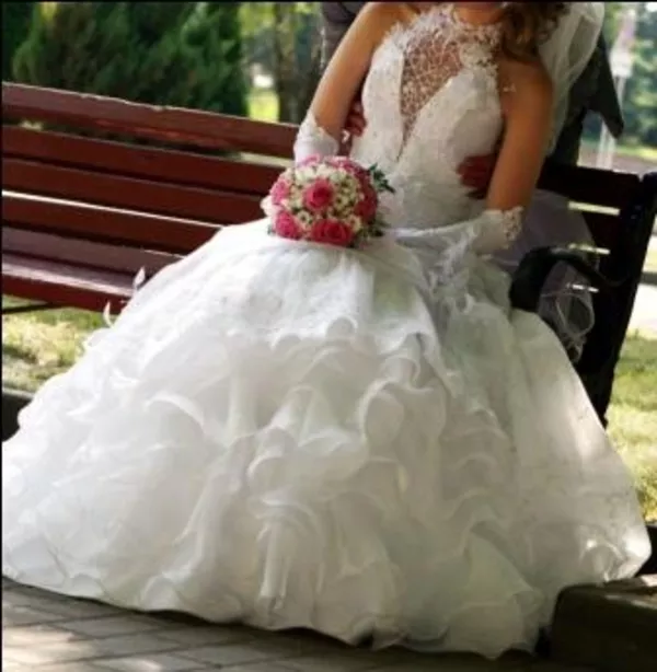 Шикарное свадебное платье Американка